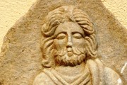 Zeus Narenos – Zwei neue Weihungen im Museum von Eskişehir